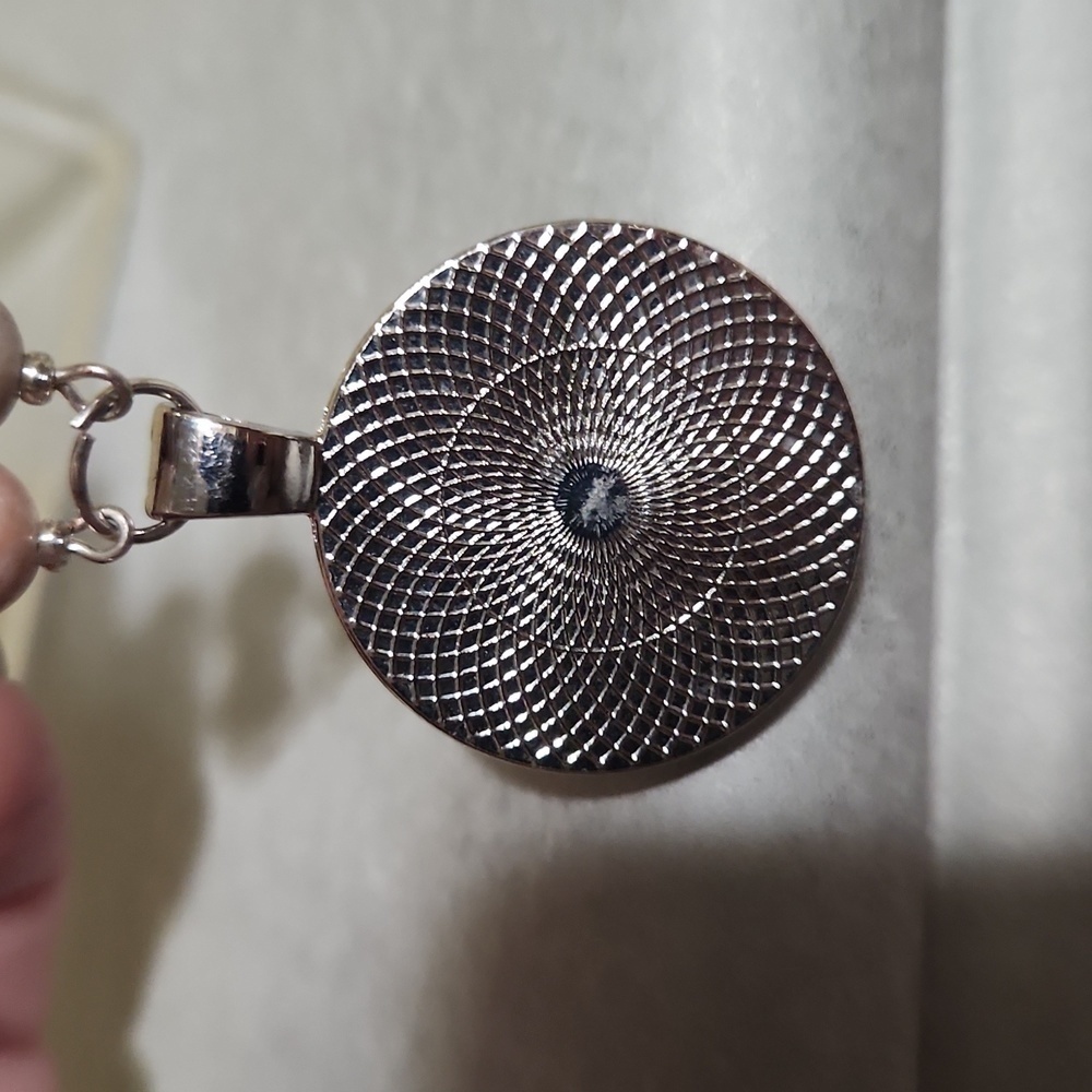 NECKLACE - Picture 7 of 7